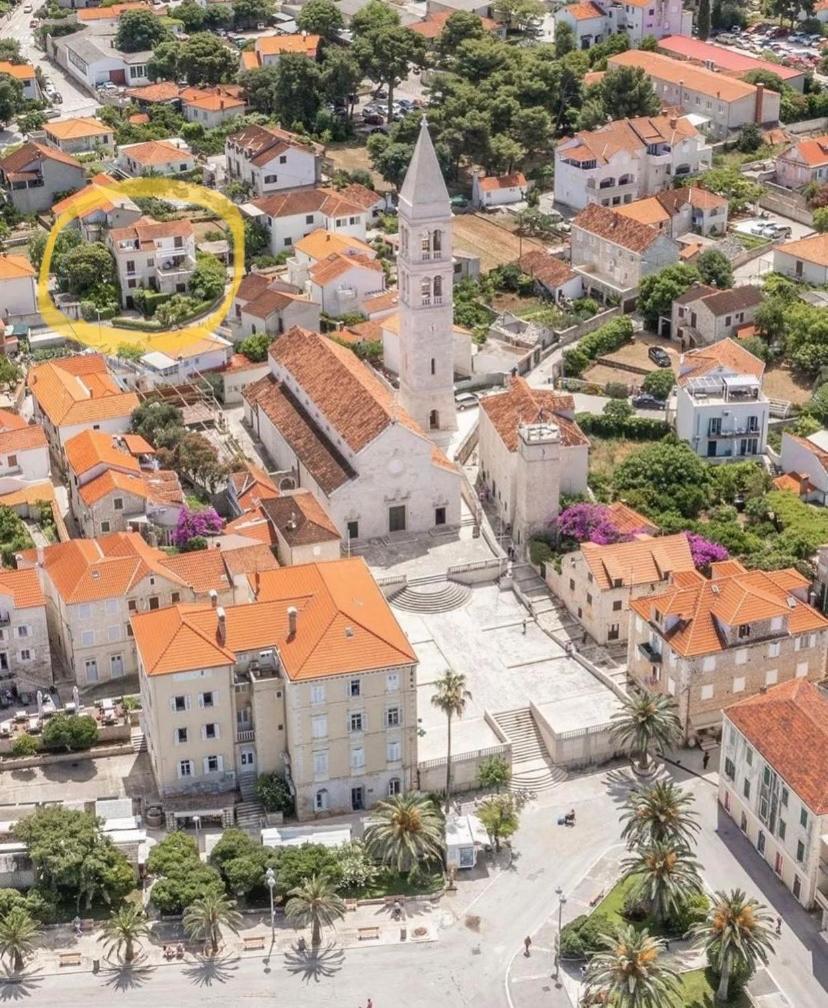 Apartman Mladenka Supetar Εξωτερικό φωτογραφία
